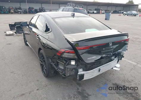 2024 Honda Accord Hybrid Sport-L z USA, uszkodzony, nr VIN 1HGCY2F7XRA089655